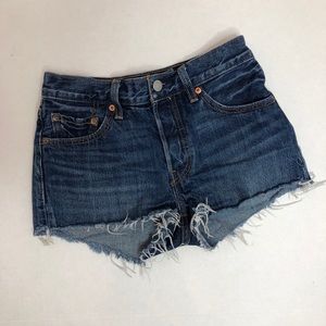 Levi’s 501 cut off shorts button fly